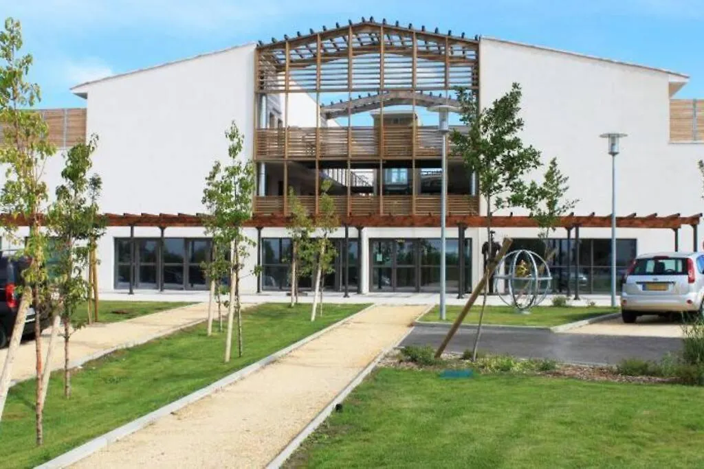 104 Douce Provence Au Calme Face A La Piscine location