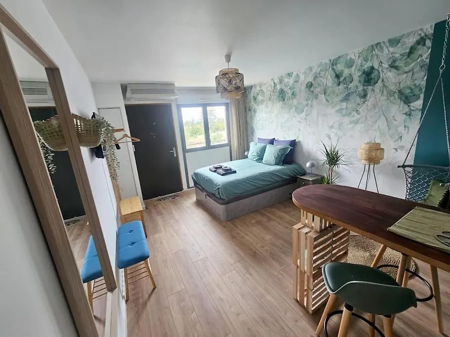 104 Douce Provence Au Calme Face A La Piscine Apartment Eguilles France